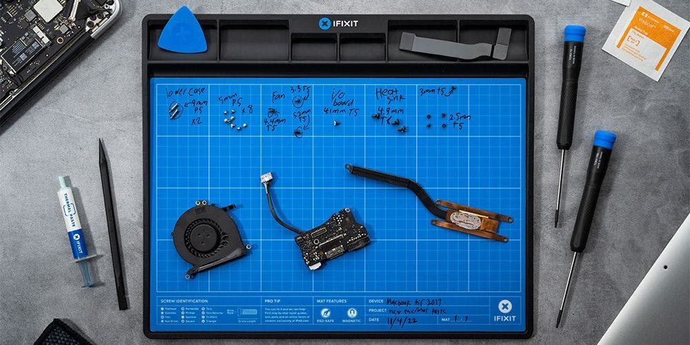 1 Set Magnetic Mat with Pen Creative Repairing Work Pad Rewritable Note Mat  for Electronics Product Repairing